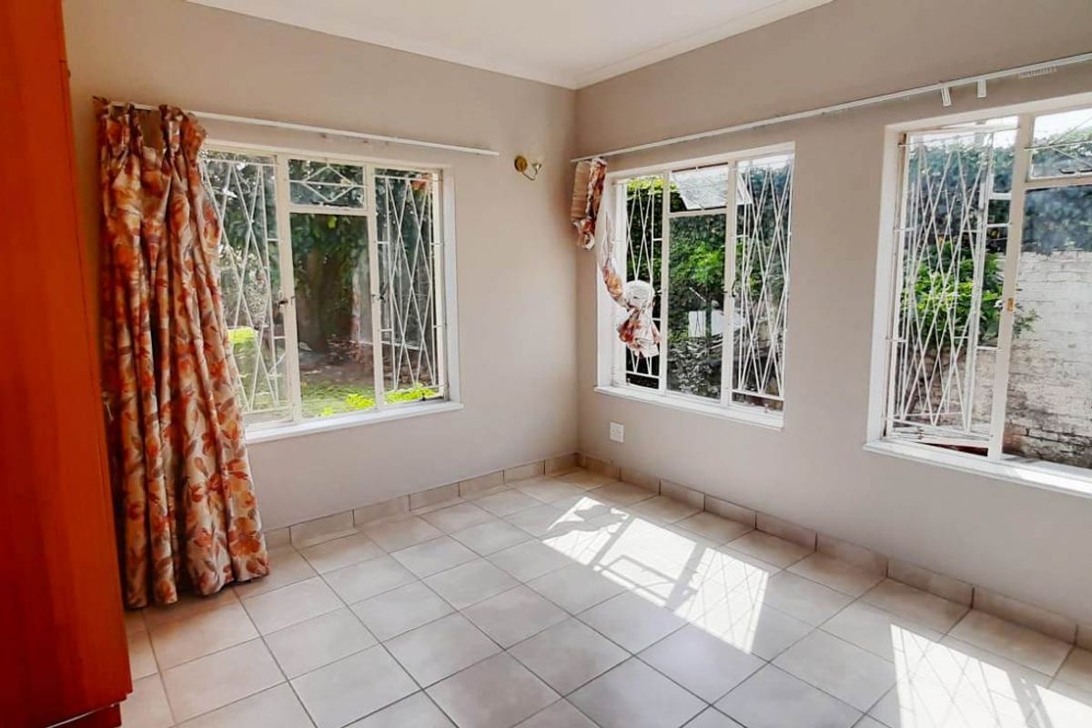 SPRINGFIELD ROOMS IN SHARED HOUSE FOR RENT - Photo 2