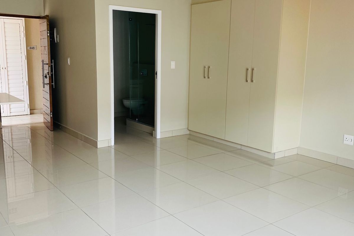 Studio Apartment To Let - Photo 5