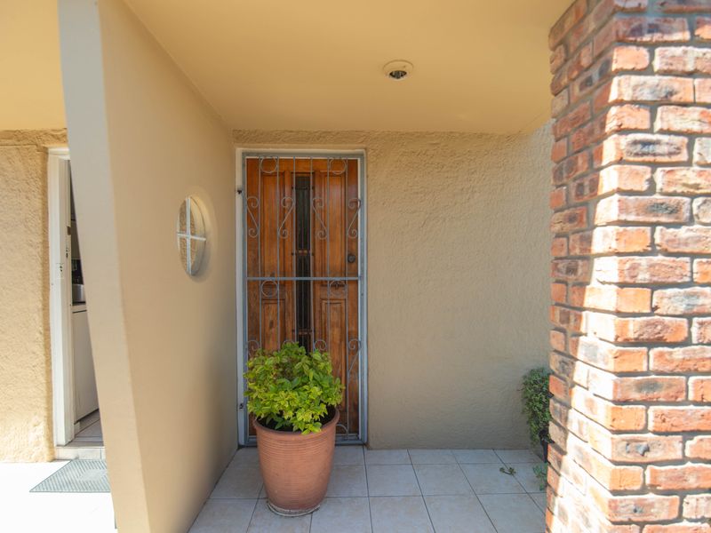 3 BED 2 BATH HOUSE FOR SALE - Photo 2