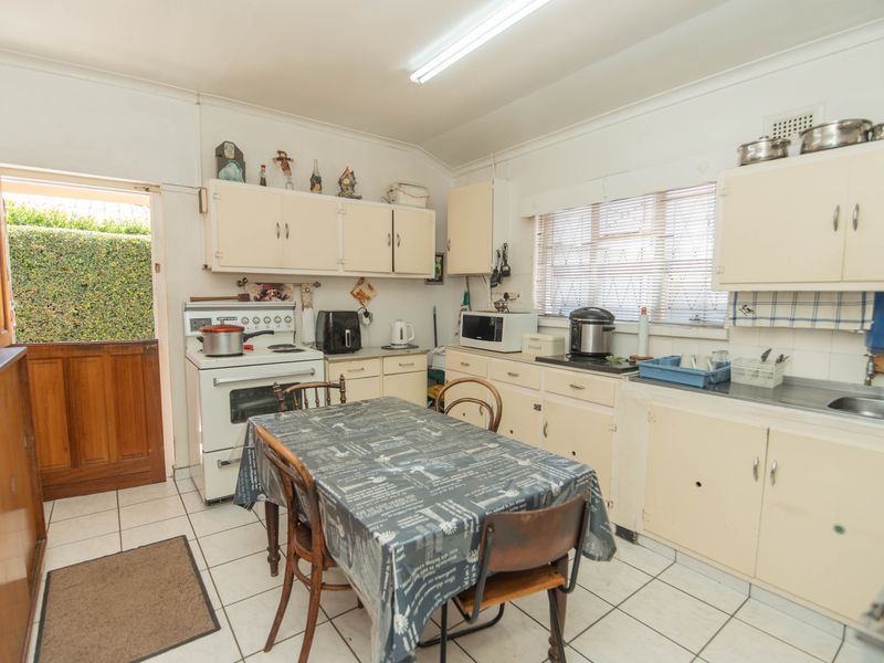 3 BED 2 BATH HOUSE FOR SALE - Photo 6