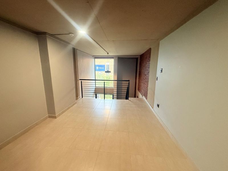 Modern 2-Bedroom, 2-Bathroom Loft Apartment | The Onyx, Umhlanga Ridge - Photo 8