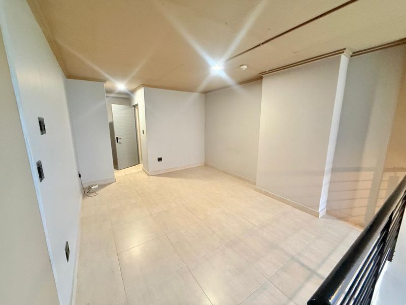 Modern 2-Bedroom, 2-Bathroom Loft Apartment | The Onyx, Umhlanga Ridge - Photo 6