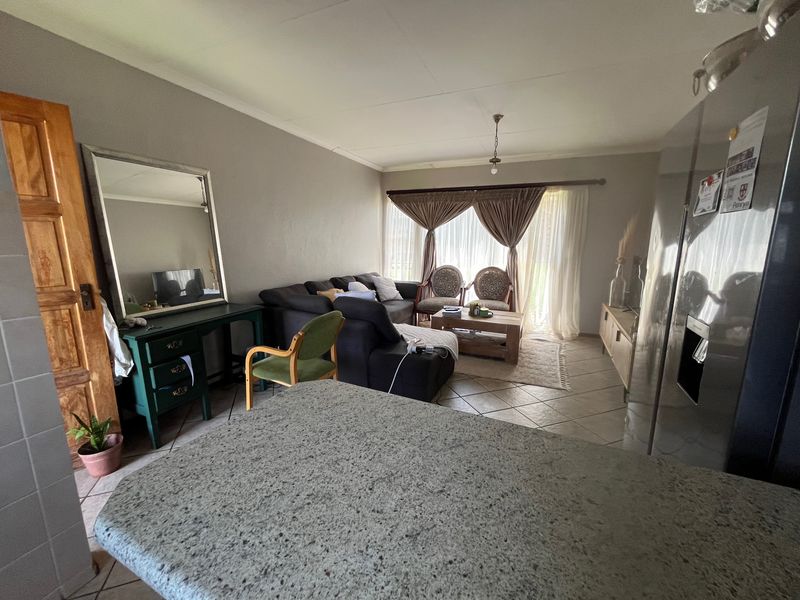 2 Bedroom House to Let in Stonehenge - Photo 7