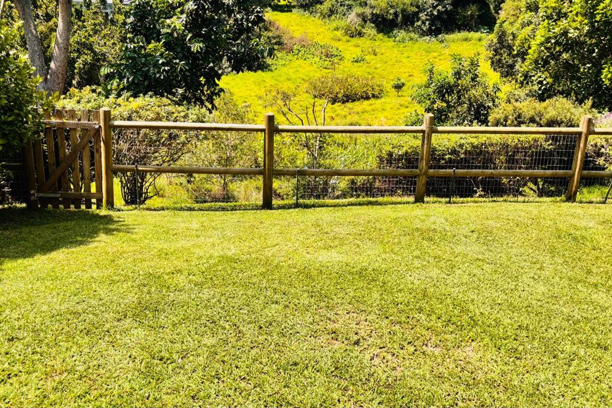 Beautiful Family Home in Palm Lakes Estate, 4 bedrooms and 3 bathrooms - Photo 3