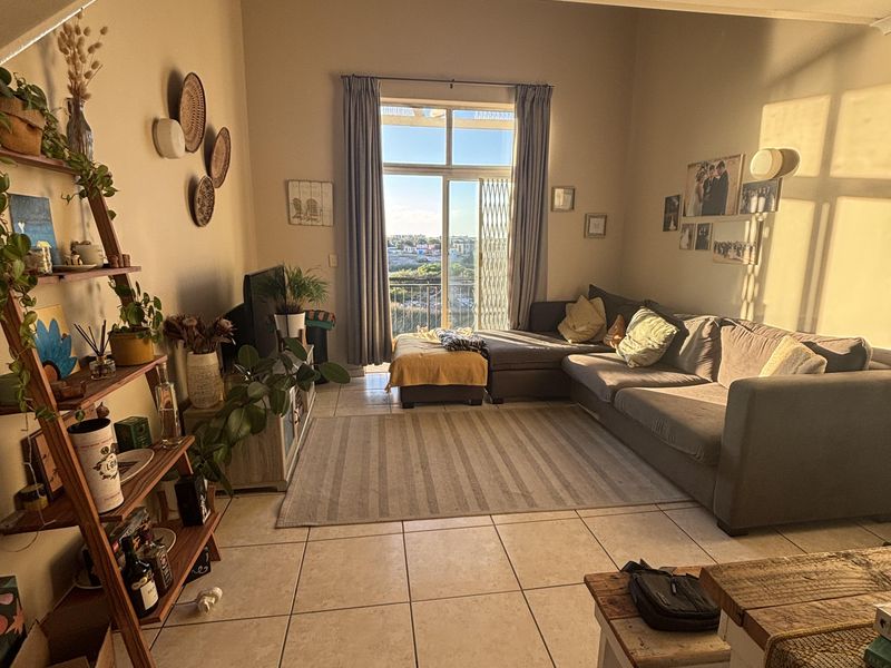 Loft Apartment to Rent in Century on Lake – Century City - Photo 2