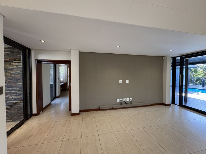 LUXURY ESTATE LIVING. - Photo 5