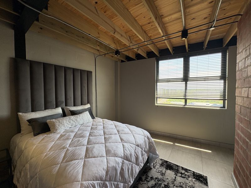 LUXURY MODERN LIVING. - Photo 10