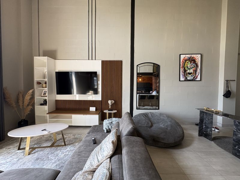 LUXURY MODERN LIVING. - Photo 7