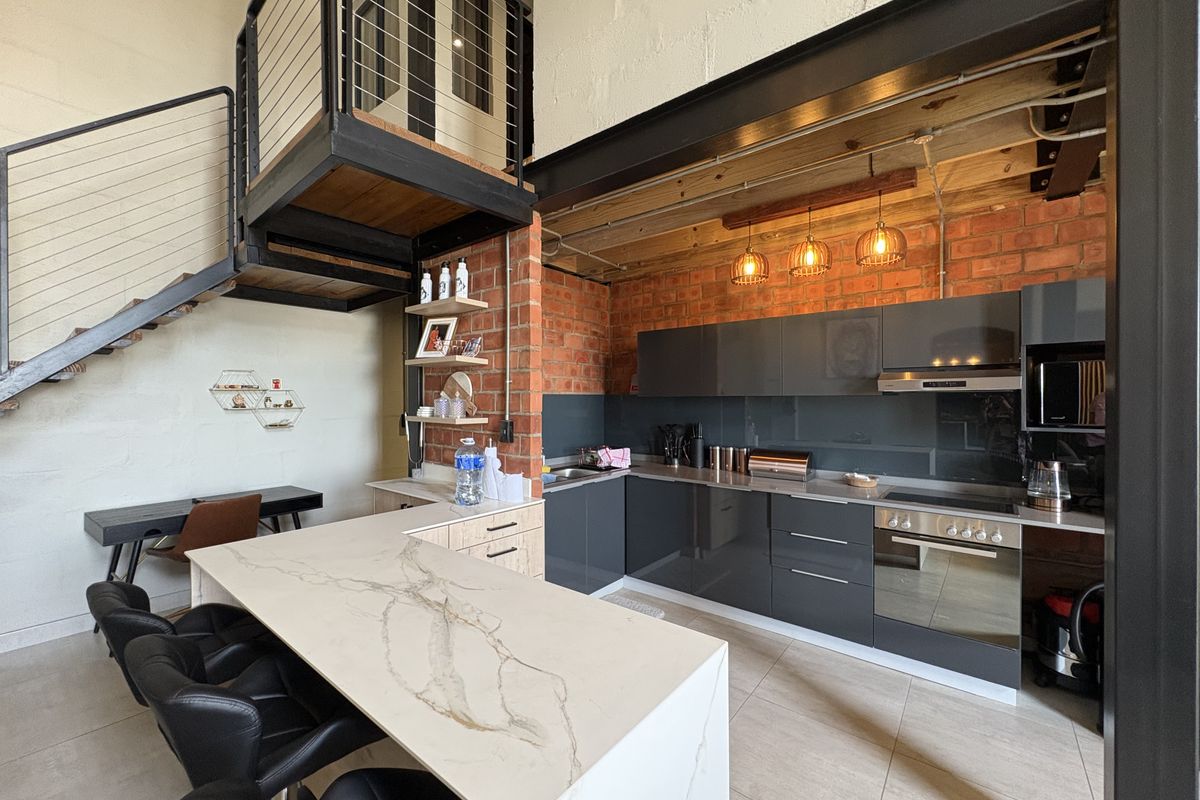 LUXURY MODERN LIVING. - Photo 4