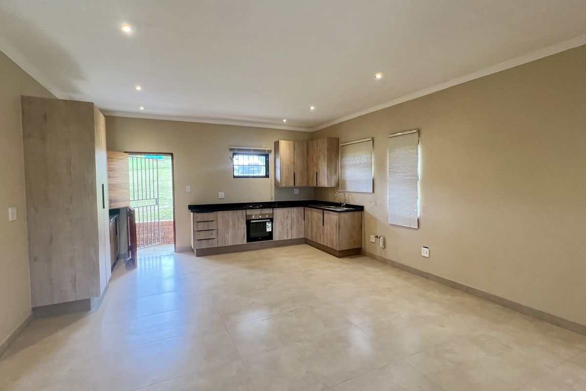 Modern 1 Bedroom Apartment To let - Photo 5