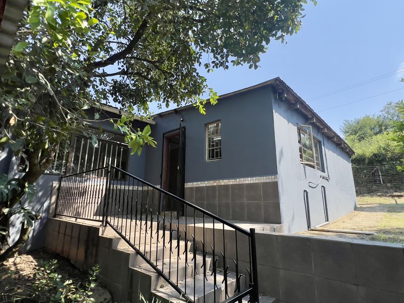 3 BEDROOM HOUSE TO LET - Photo 3