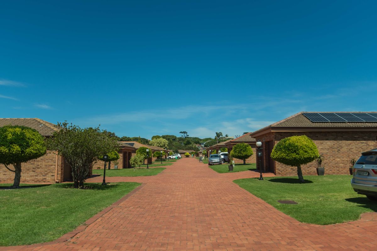 Spacious Face brick Home in Sought-After Complex – Walmer Heights - Photo 4