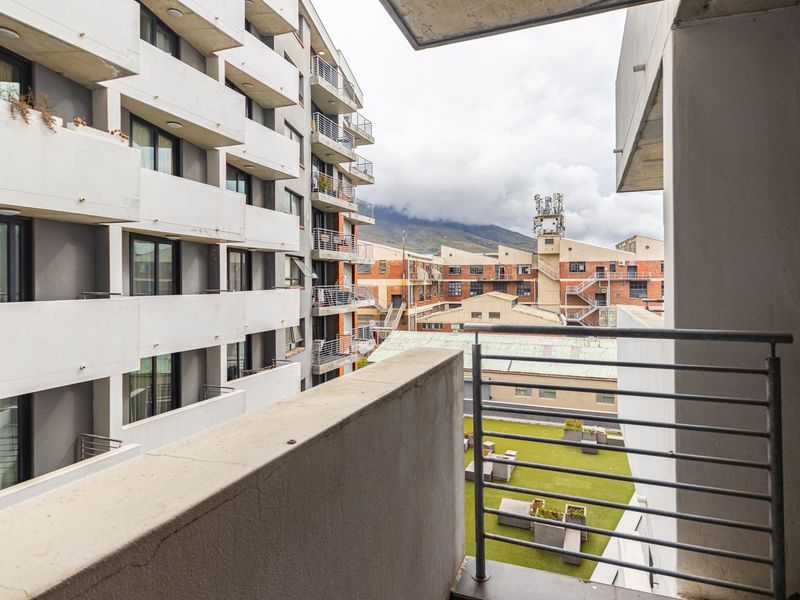 STUDIO APARTMENT INVESTORS PARADISE - Photo 9