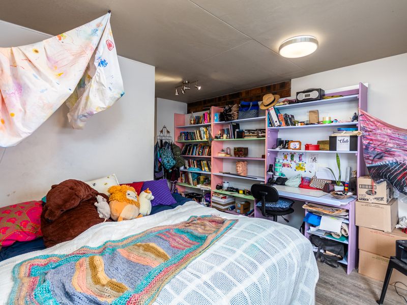 STUDIO APARTMENT INVESTORS PARADISE - Photo 8