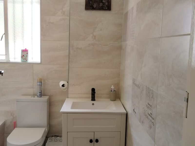 3 Bedroom House to Rent @ Birch Acres - Photo 9