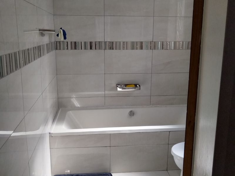 3 Bedroom House to Rent @ Birch Acres - Photo 5