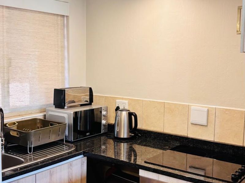 Beautiful 1-Bedroom, 1-Bathroom Apartment in Ballito – Perfect for Airbnb - Photo 4