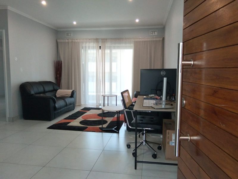 2 Bedroom Apartment to rent in Umhlanga - Photo 9