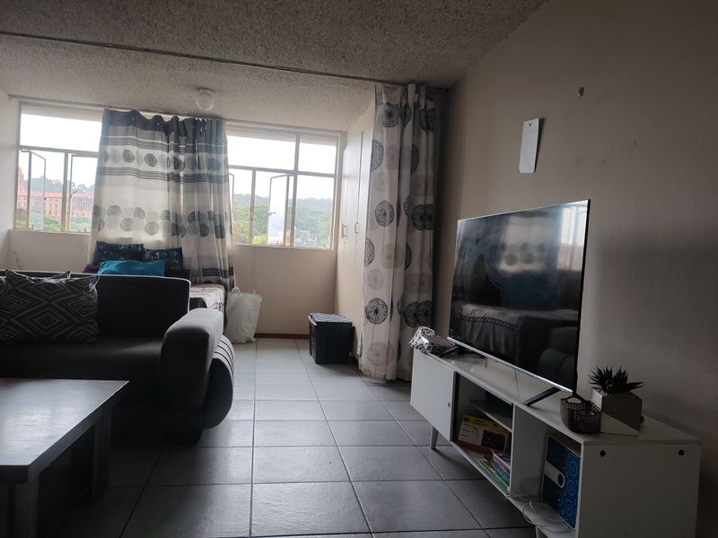 Flat For Sale In Pretoria - Photo 8