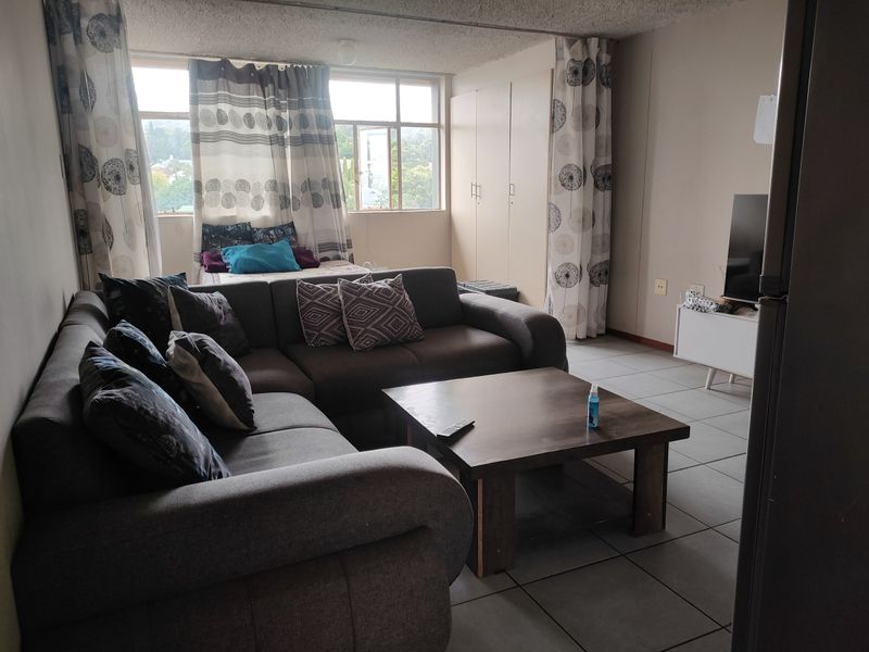 Flat For Sale In Pretoria - Photo 5