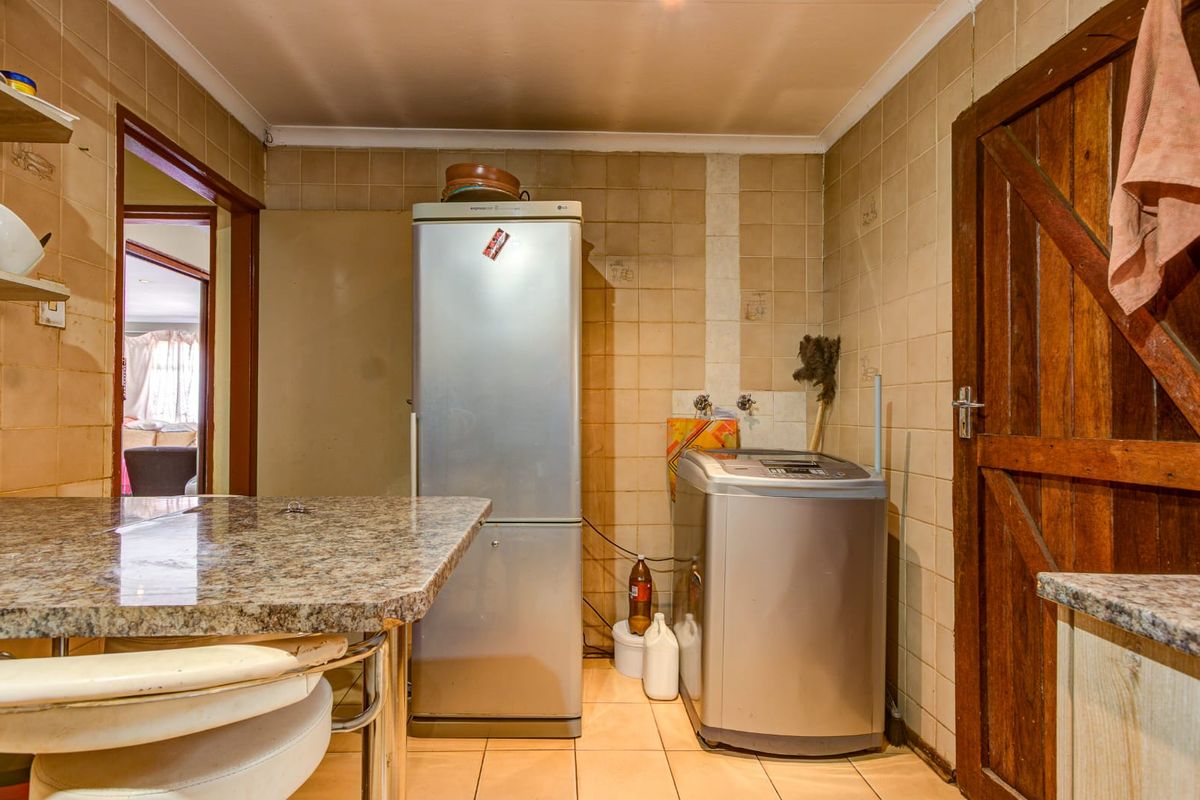 Sectional Title For Sale In Tembisa - Photo 2