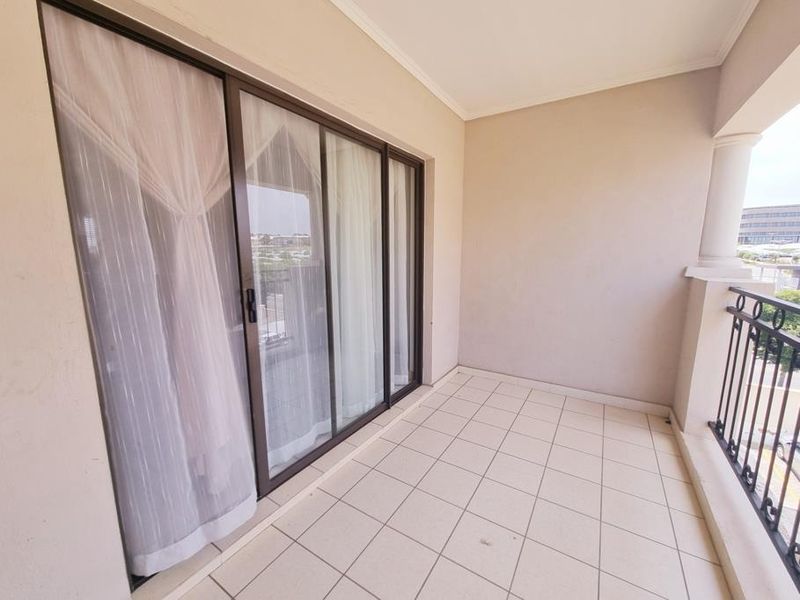 2 bedroom upmarket apartment for rent. - Photo 10