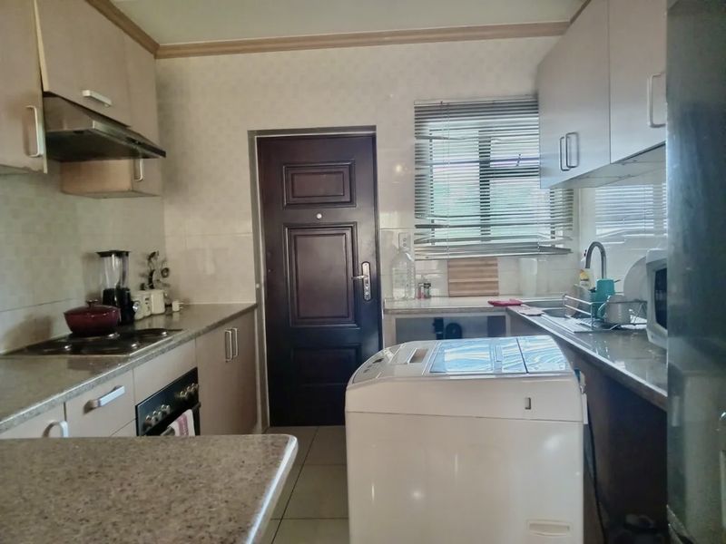 2 bedroom upmarket apartment for rent. - Photo 6