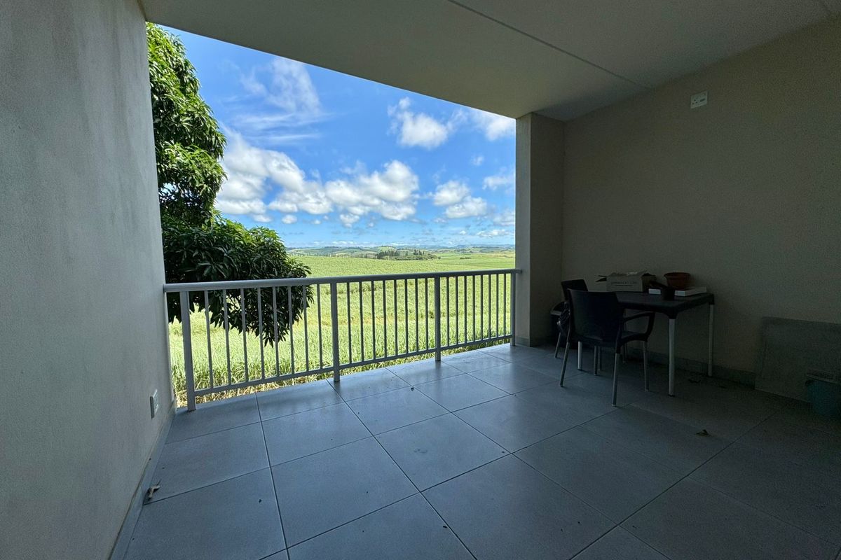 3 Bedroom, 2 Bathroom Apartment for Sale – Manor Views, Manor Estates - Photo 2