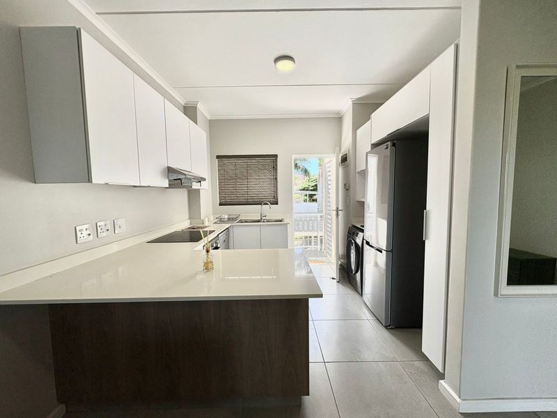 3 Bedroom, 2 Bathroom Apartment for Sale – Manor Views, Manor Estates - Photo 7