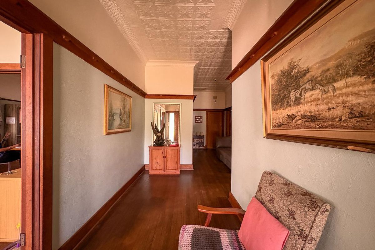 Welcome Home to Brenthurst – Character, Charm and Comfort - Photo 4