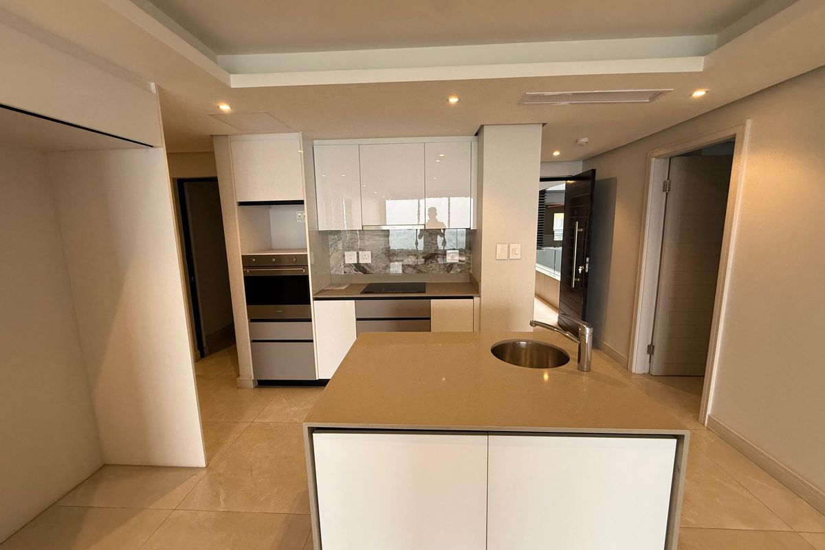 Luxury 3-Bedroom Apartment at The Skye, Ridgeside – Ocean Views & Resort-Style Living - Photo 2