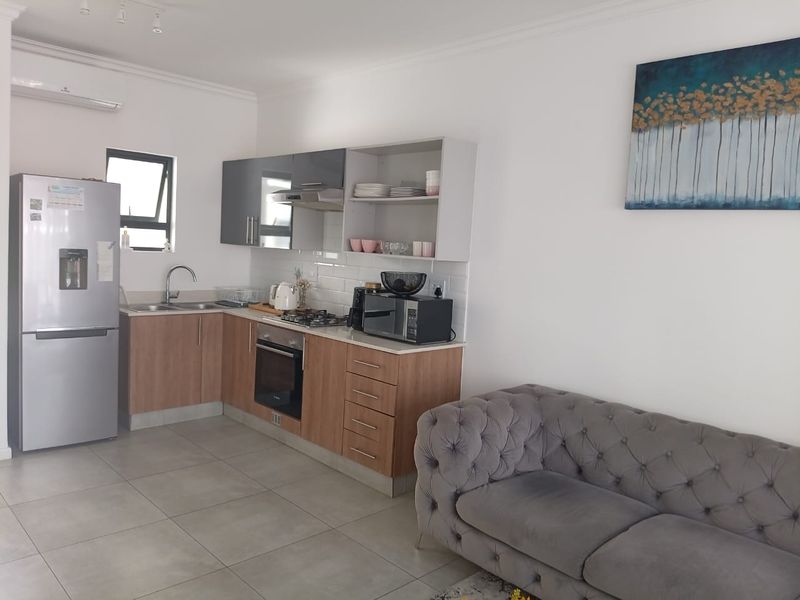 2 Bedroom Apartment in Summer Ridge Umhlanga - Photo 5