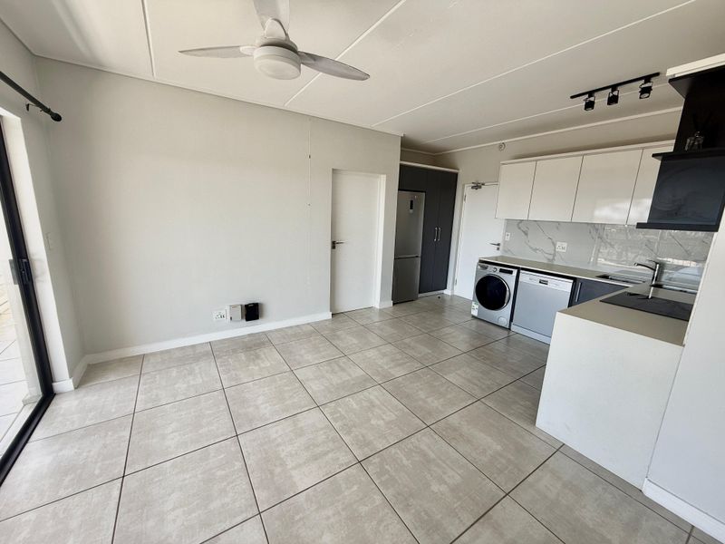 Stylish 1-bedroom apartment in Izinga Eco Estate - Photo 3