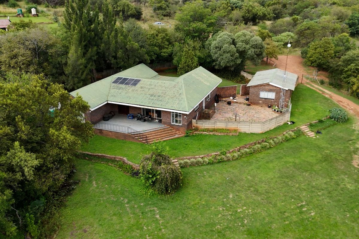 Exceptional Lifestyle Opportunity in the Heart of Magaliesburg valley - Photo 3