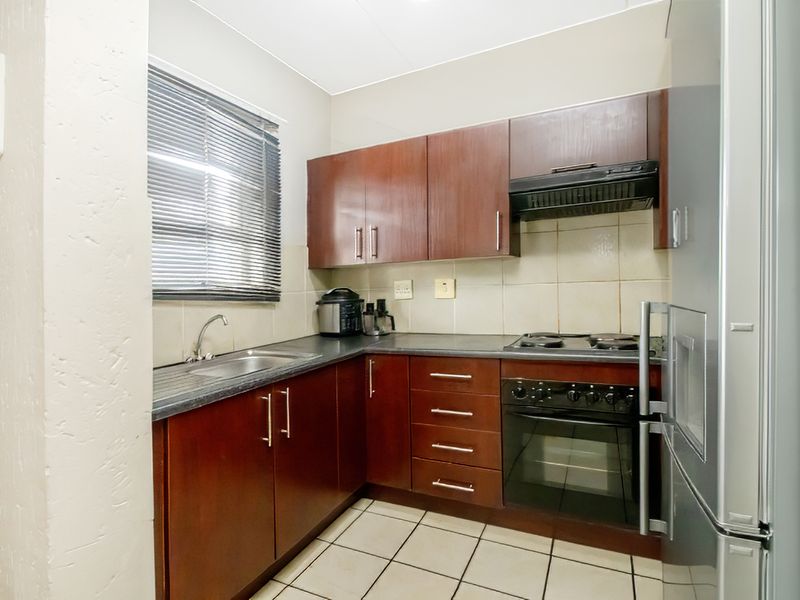 1 Bedroom Apartment - Photo 9