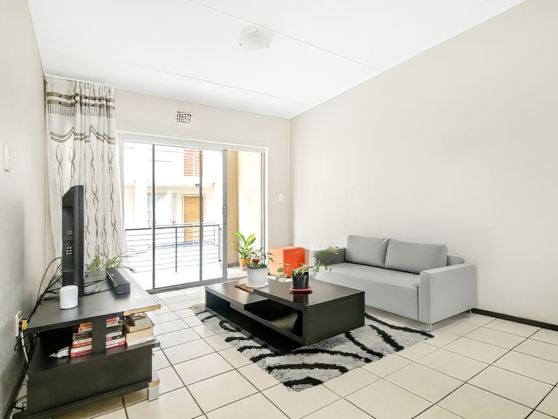 1 Bedroom Apartment - Photo 6