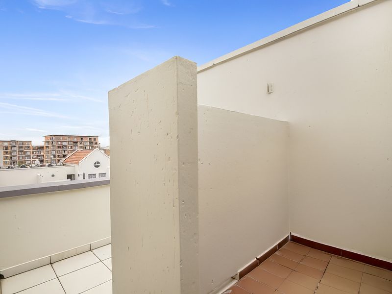 A Studio Apartment in Ferndale - Photo 8