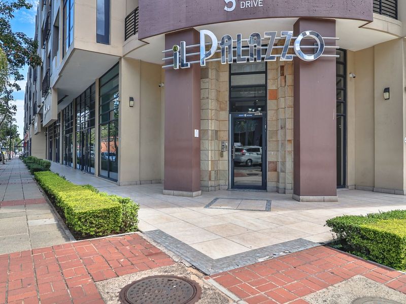 Modern 2 Bedroom in Umhlanga Ridge - Photo 2