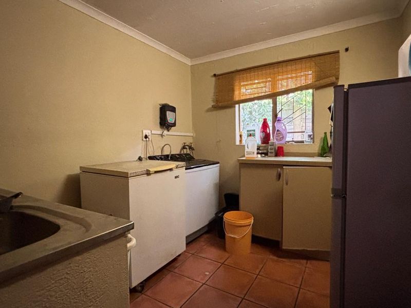 3 BEDROOM HOUSE TO LET - Photo 5