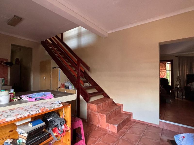 3 BEDROOM HOUSE TO LET - Photo 8