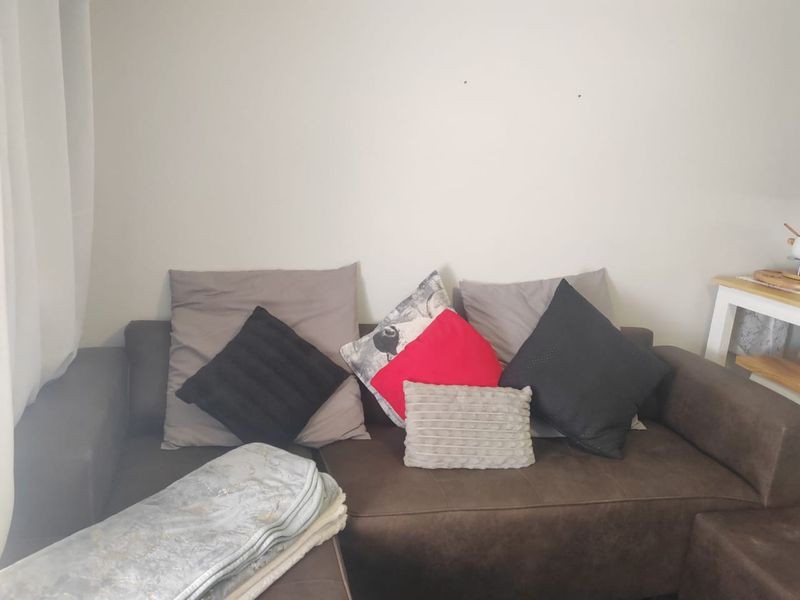 Great Investment   2 BED 2 BATH APARMENT - Photo 10