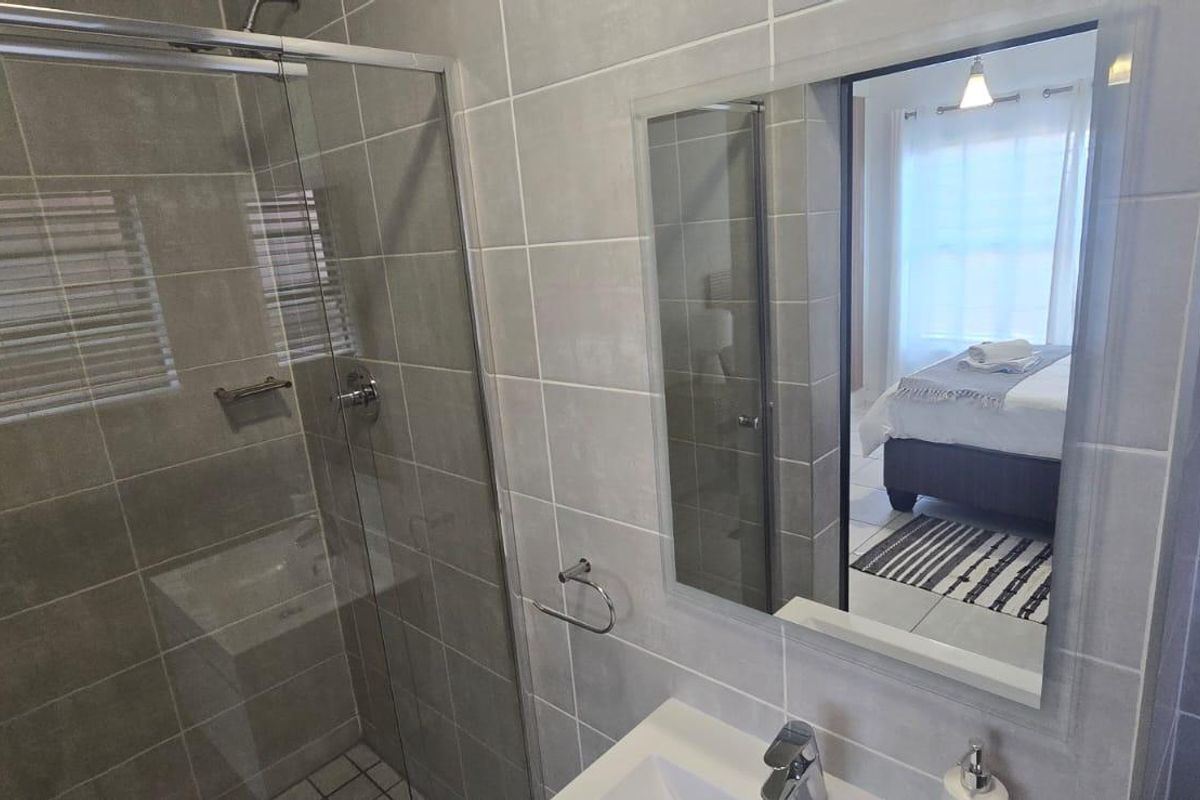 Beautiful 3-Bedroom Ground Floor Apartment – The Blyde - Photo 5