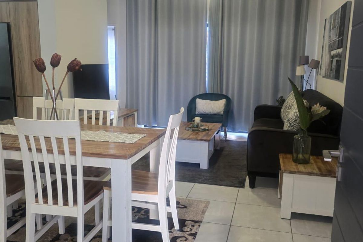 Beautiful 3-Bedroom Ground Floor Apartment – The Blyde - Photo 2