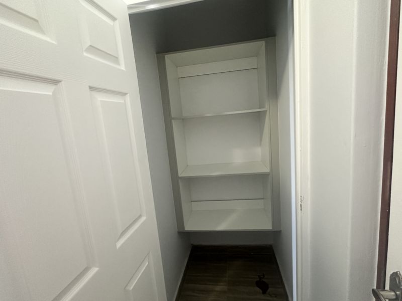 Ground Floor 2 Bedroom 2 Bath Apartment - Photo 9