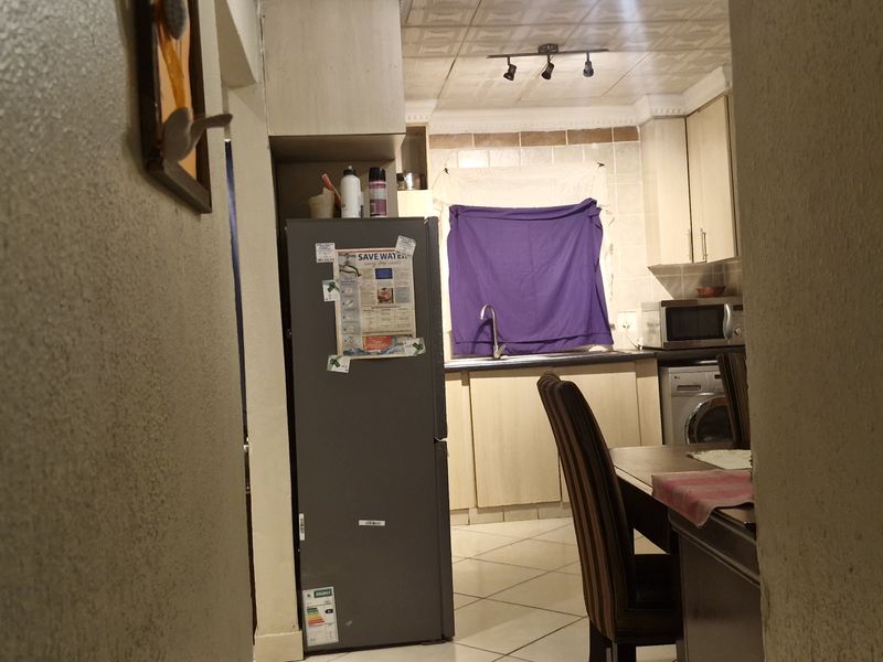 3 BEDROOM HOUSE TO LET IN MAHUBE VALLEY EXT 1 FOR R6 000.00 - Photo 8