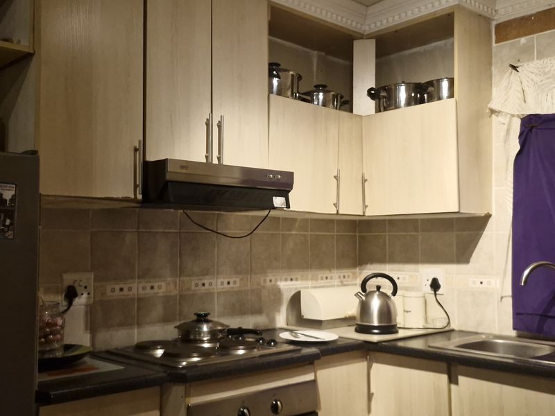 3 BEDROOM HOUSE TO LET IN MAHUBE VALLEY EXT 1 FOR R6 000.00 - Photo 3