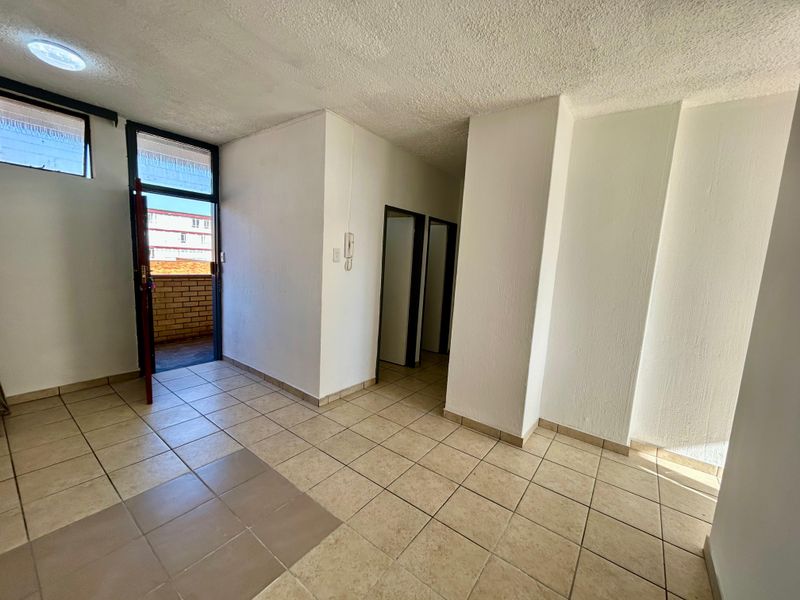 PHONE TODAY FOR A VIEWING! DONT MISS OUT - Photo 4