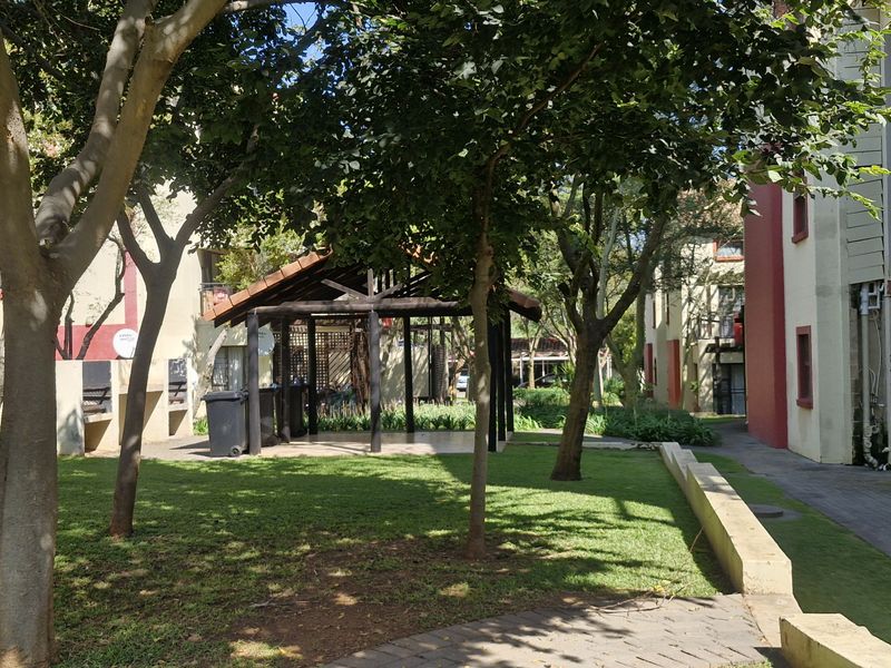 GROUND FLOOR STUDIO APARTMENT TO RENT IN OUKRAAL FOR R5 500 - Photo 5