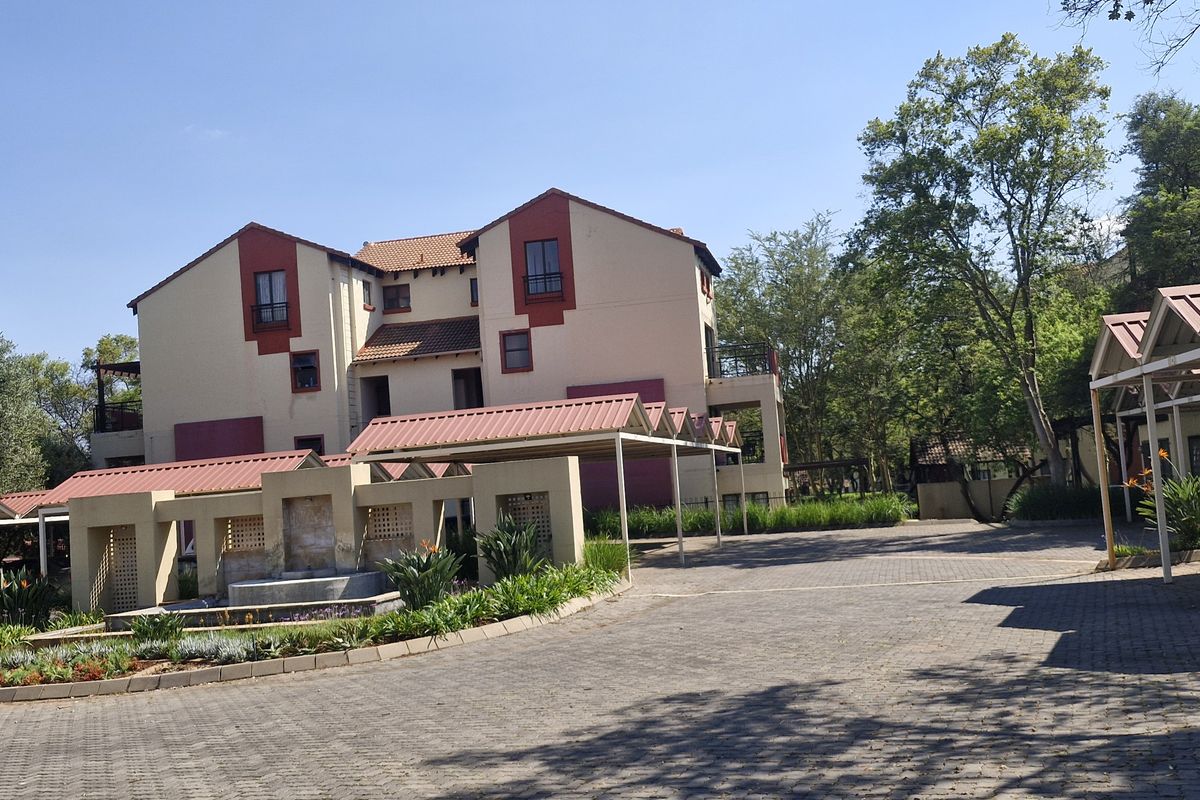 GROUND FLOOR STUDIO APARTMENT TO RENT IN OUKRAAL FOR R5 500 - Photo 3
