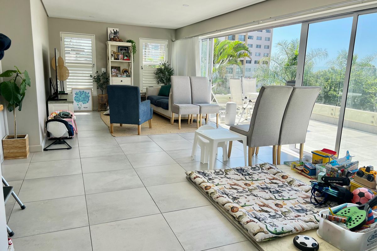 Wake Up to Ocean Views – Stylish 2 Bed, 2 Bath in Ile Coco, Umhlanga - Photo 2